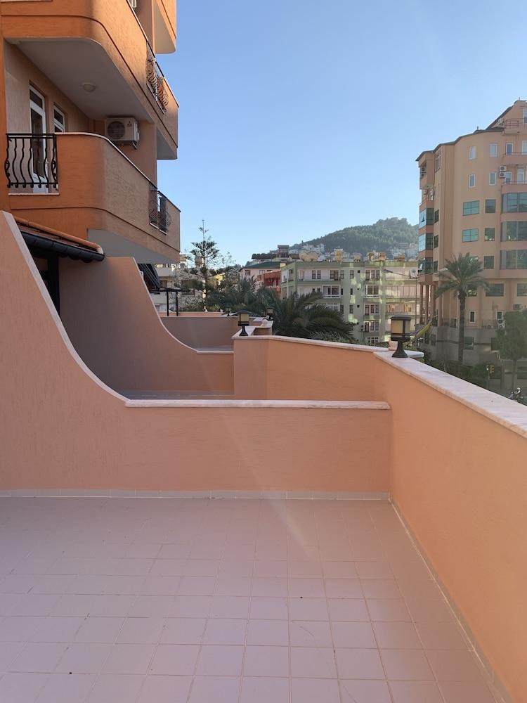May Flower Apart Hotel Alanya Exterior photo